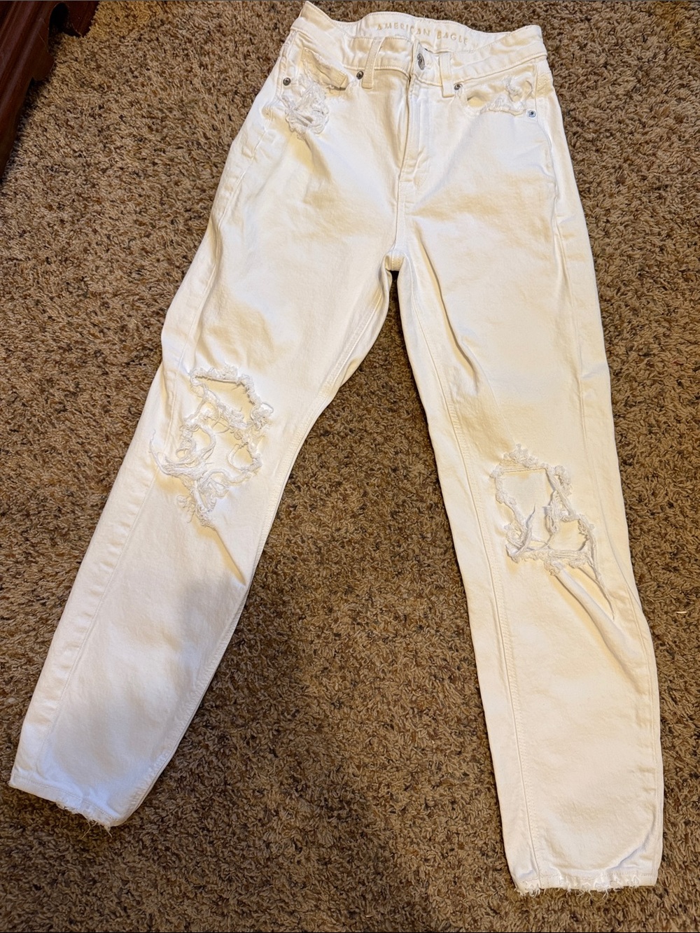 Size 0 AE distressed jeans